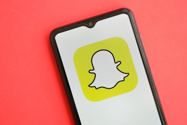 See Secret Conversations on Snapchat